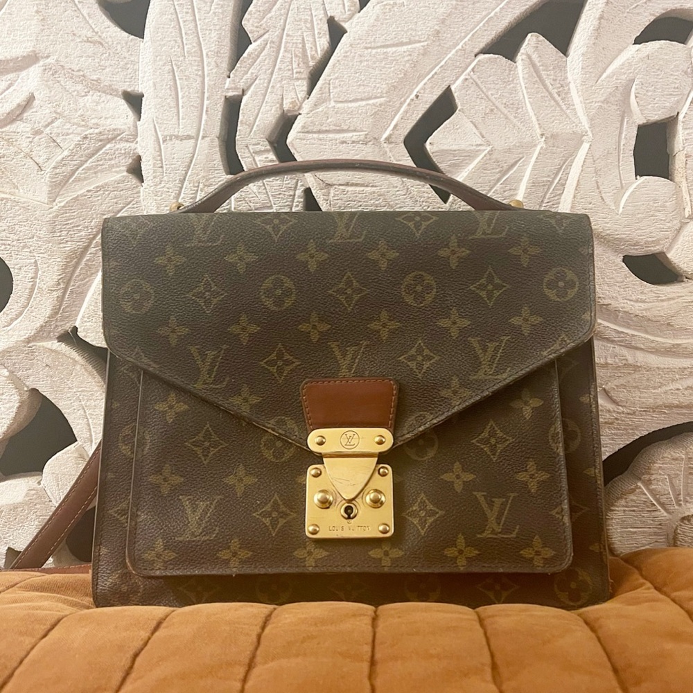 Louis Vuitton Monceau 28 Vintage Crossbody